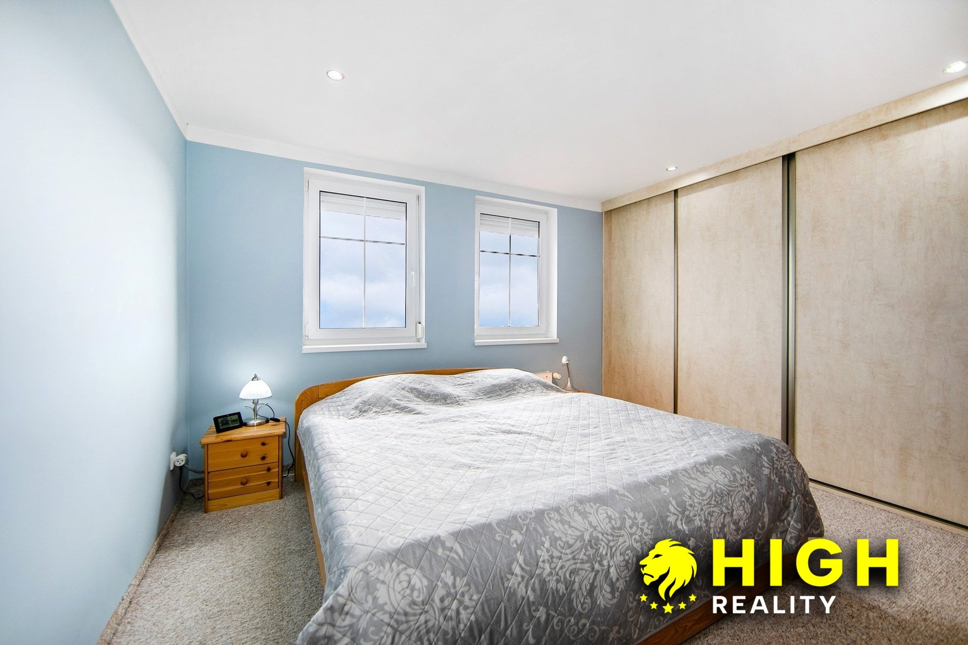 Nadstandardní rodinný dům 304 m² se zahradou 882 m², garáží a venkovním zázemím – Mantov – foto 13