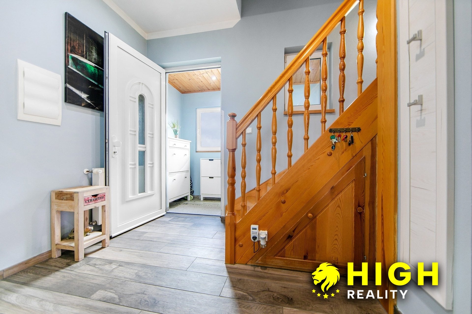 Nadstandardní rodinný dům 304 m² se zahradou 882 m², garáží a venkovním zázemím – Mantov – foto 11