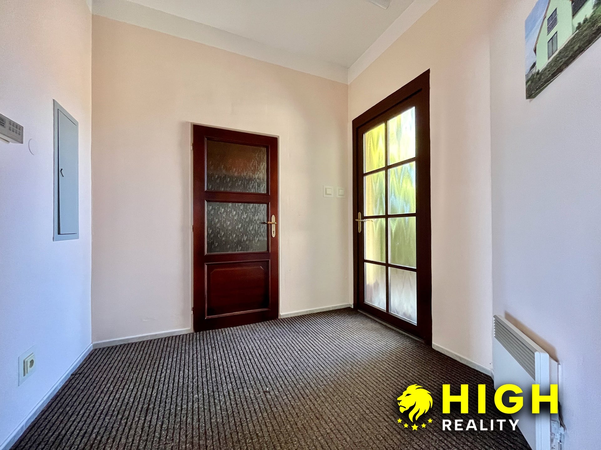 Komerční areál s vlastním zázemím a pozemkem 2 888 m² – Zruč u Plzně – foto 8