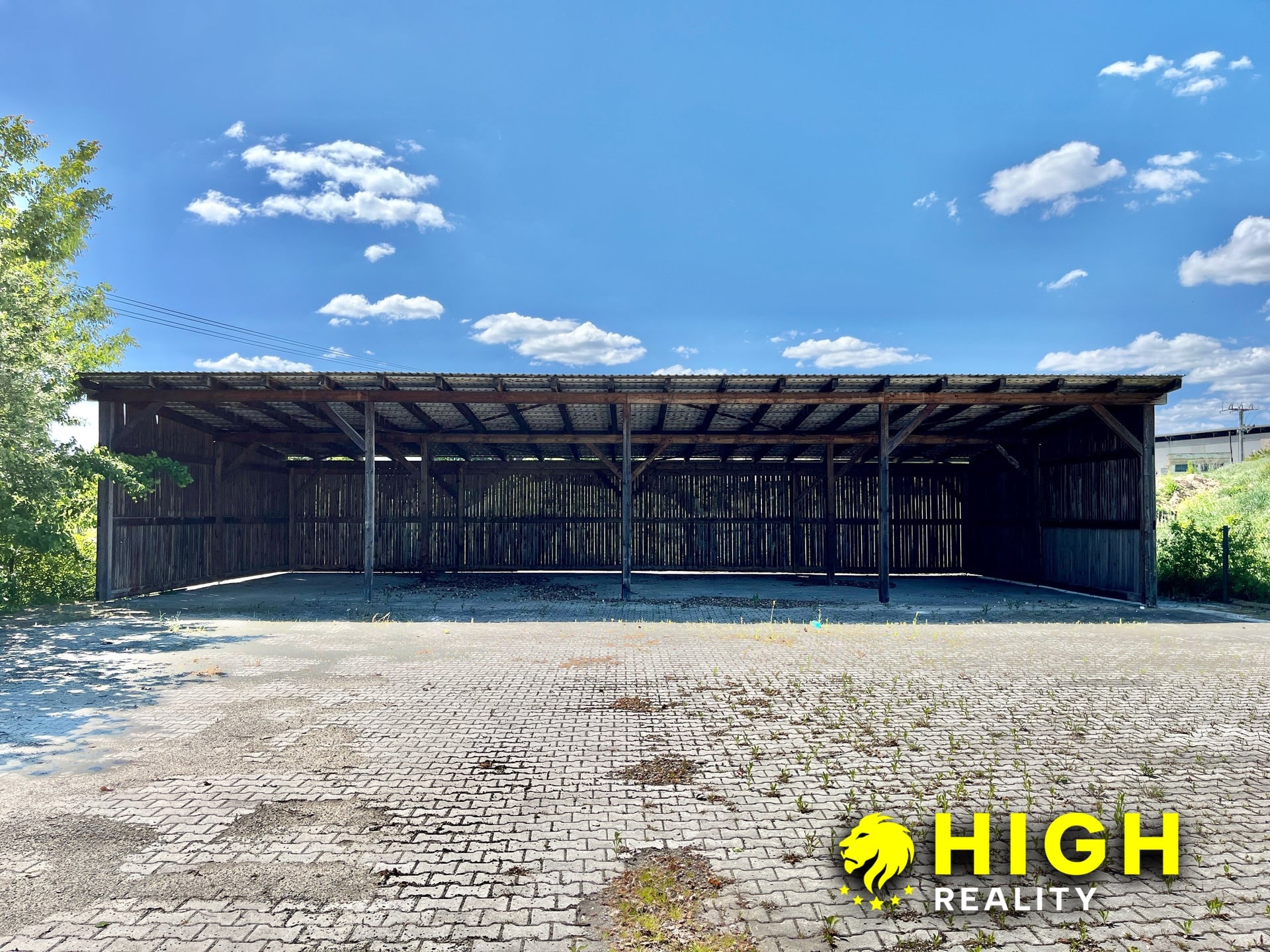 Komerční areál s vlastním zázemím a pozemkem 2 888 m² – Zruč u Plzně – foto 32