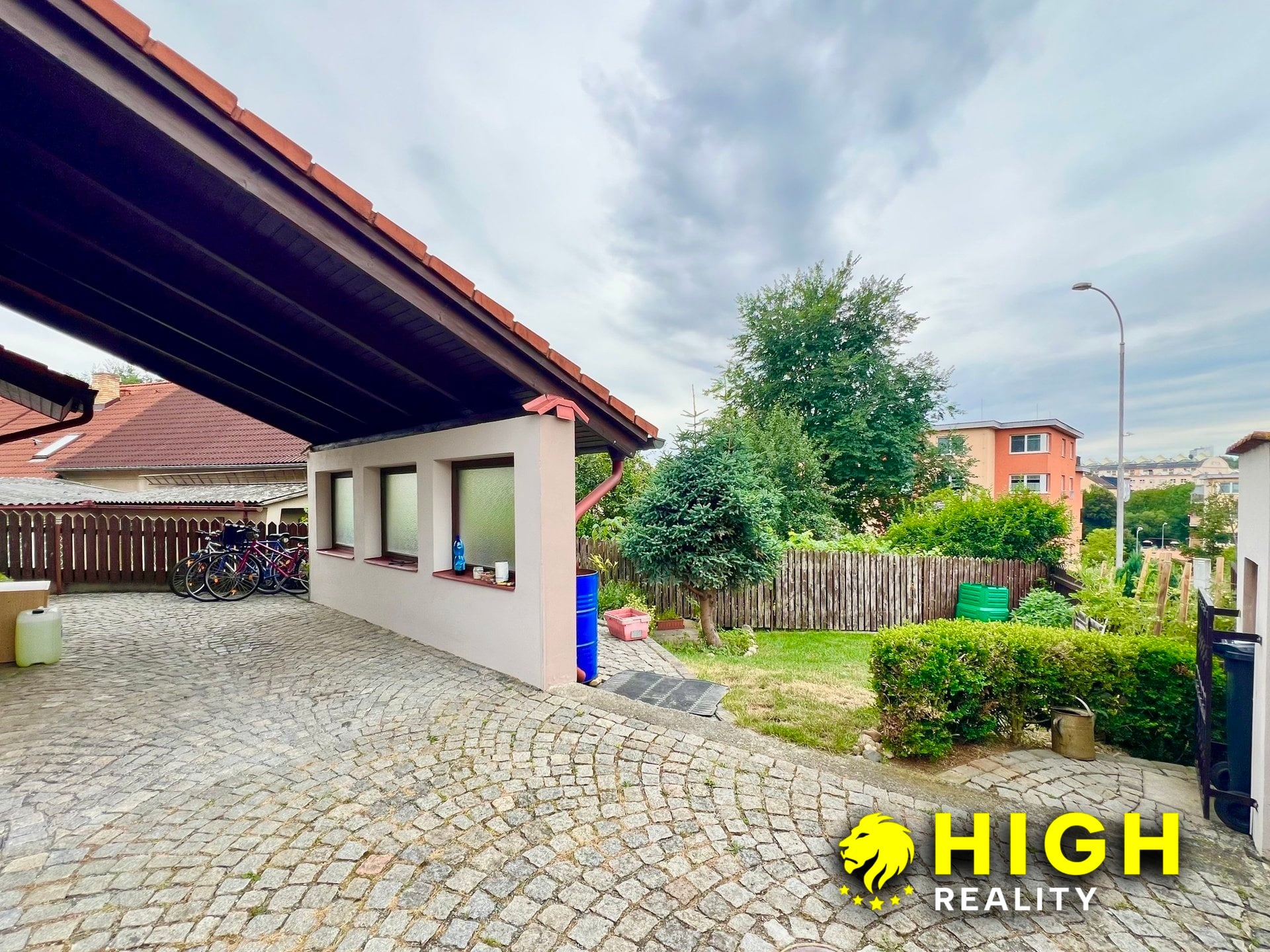 Pronájem podkrovního bytu 2+1 52 m², Plzeň - Doudlevce – foto 14