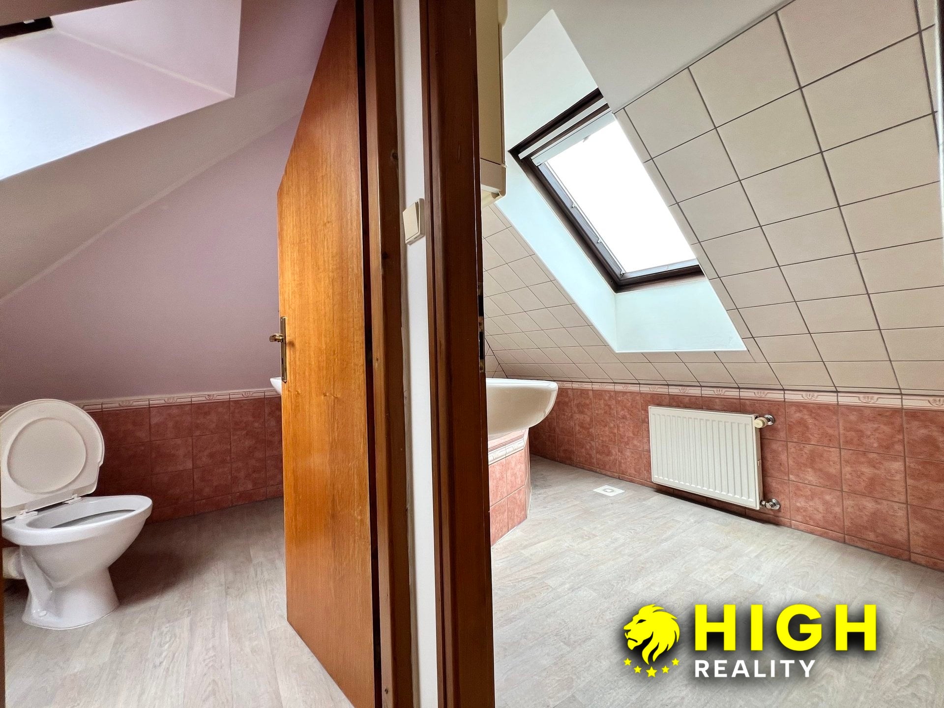 Pronájem podkrovního bytu 2+1 52 m², Plzeň - Doudlevce – foto 12