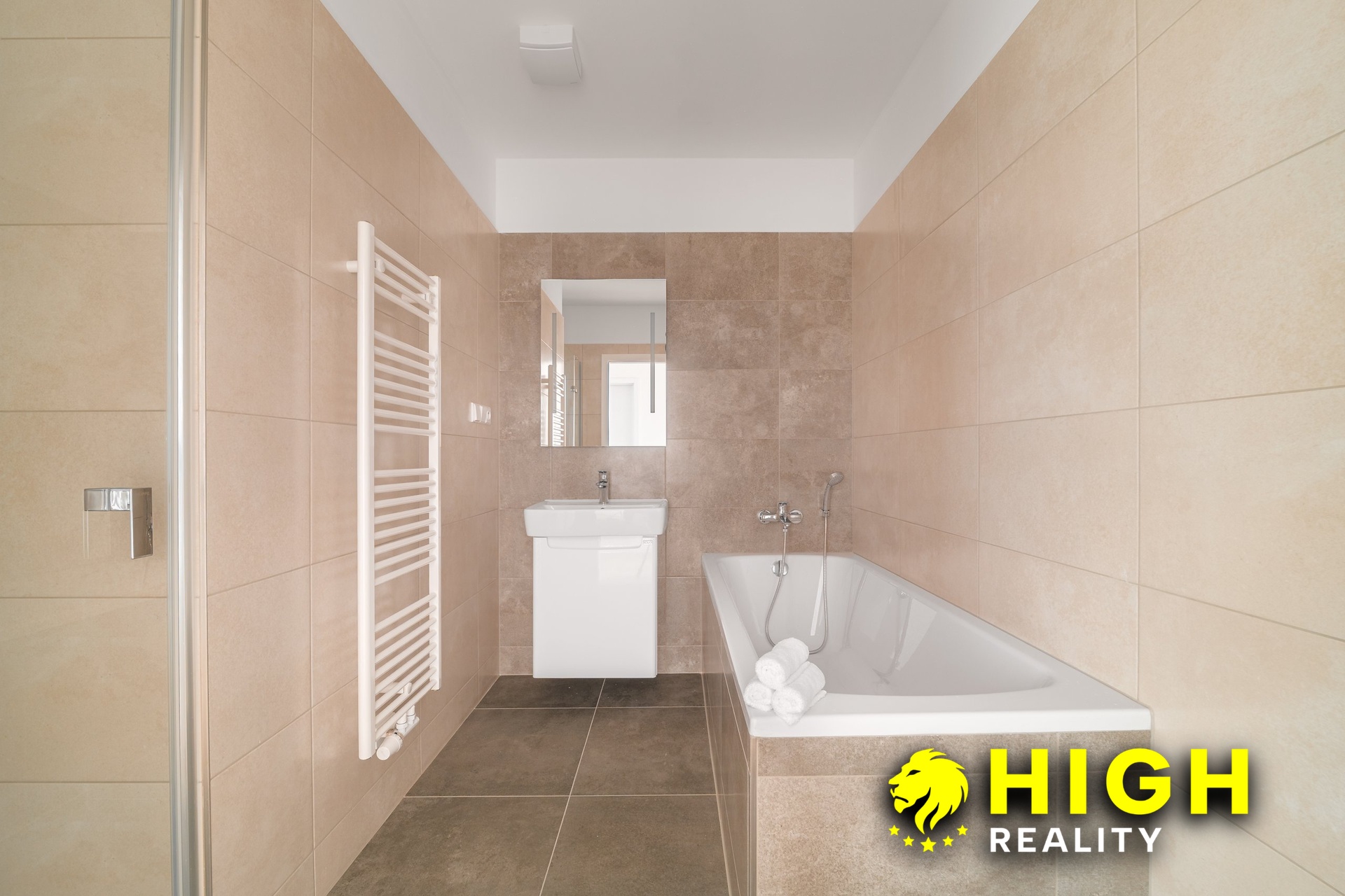 Prodej bytu 3+kk, 97 m² s balkonem- Plzeň, Skvrňany – foto 11
